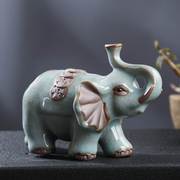 陶瓷大象摆饰哥窑吉象可养茶宠茶台客厅博古架创意家居装饰品