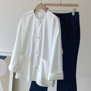 BLUELUCK新中式手工葫芦盘扣 简洁大口袋 国风感 圆领白色衬衣 女
