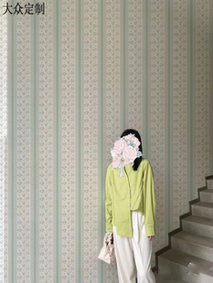 简约绿色蕾丝碎花，美式条纹壁纸田园，乡村客厅卧室背景墙定制壁画