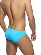 纯色男生泳裤三角性感速干紧身夏天低腰温泉，泳池沙滩黑色白色蓝色