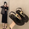平底夹趾凉鞋女2025夏季新款一字式扣带低跟时尚高级感设计感小众