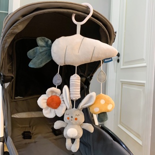 婴儿推车挂件0-1岁宝宝车载安全座椅床头，风铃摇铃毛绒玩具3-6个月