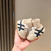 秋冬新生婴儿鞋子3-6-12个月加绒，加厚宝宝防掉保暖不掉学步棉鞋袜