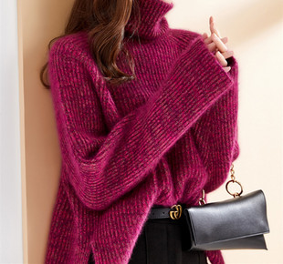 秋冬款玫紫色高领加厚羊绒，外穿毛衣金丝开叉，慵懒宽松羊绒针织衫