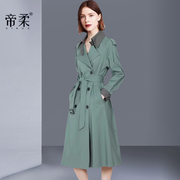 帝柔春秋季修身时尚，绿色风衣女中长款收腰气质，英伦风大衣外套