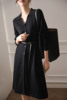 黑色衬衫裙女小众，设计感秋冬中长款过膝高端气质羊毛针织连衣裙