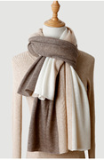 针织山羊绒围巾 三色绞花白色纯色色羊毛大披肩 秋冬季保暖