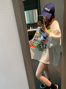 韩国2023夏季盖臀荧光涂鸦字母蝙蝠袖宽松oversize白T恤