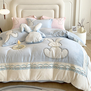 A类可爱兔子牛奶绒四件套冬季加厚双面绒珊瑚绒被套床单床上用品4