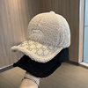韩版羊羔毛棒球帽女冬季加厚保暖显脸小帽子时尚刺绣字母鸭舌帽潮