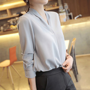 雪纺衬衫女设计感小众2020秋季韩版时尚v领薄款中袖上衣小衫