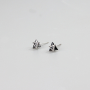 s925银针锆石三角耳钉女韩版简约精致小巧黑色，个性情侣养耳洞耳环