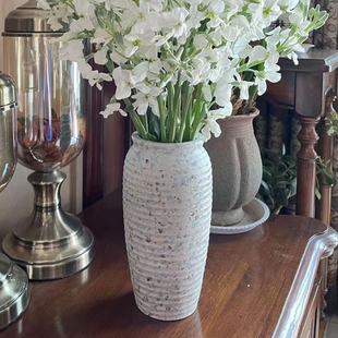 白色简约ins风陶瓷小花瓶，插花干花仿真假花，客厅居家装饰摆件轻奢