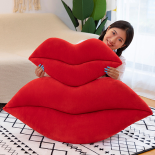 创意嘴唇抱枕大号性感，红唇可爱毛绒，玩具情侣枕头沙发靠垫靠垫