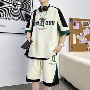 短袖t恤男青少年夏季潮牌初高中学生衣服搭配帅气休闲运动一套装