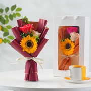 三朵向日葵花束妇女节情人节，礼物香皂玫瑰，花束送公司女员工小