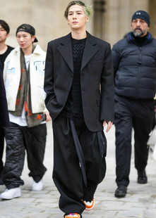 王嘉尔(王嘉尔)同款欧美男友，风廓形中性休闲小众个性男女个性宽松西装外套