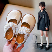 女童皮鞋公主鞋时尚，单鞋2023雪花珍珠，鞋花边软底舒适中大童鞋