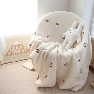 新生儿小毛毯宝宝春秋盖毯幼儿园午休牛奶绒被子婴儿童毛毯秋冬季