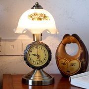 温馨复古卧室台灯客厅古典床头新中式欧式带钟表调光玻璃装饰灯具