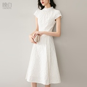 晚白2024夏季新中式淑女裙纯色减龄通勤裙子白色连衣裙女气质