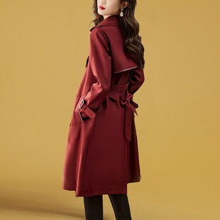 风衣女款2023中长款秋装气质，高级感英伦，风红色春秋季西装外套