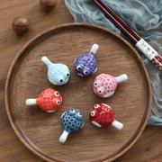 日式陶瓷河豚筷子架可爱动物情侣筷托日式创意陶瓷筷枕筷架小