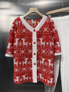 褶皱设计复古风v领红色小鹿圣诞感印花上衣外套排扣大码灵动显瘦