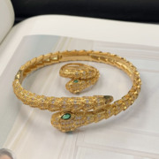欧美蛇形手镯铜镀金满钻蛇头，手环奢华个性，ins蛇戒指情侣手饰