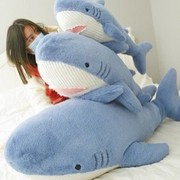 男女生情侣款鲨鱼公仔抱枕头，毛绒玩具宝宝玩偶布娃娃床上女生睡觉