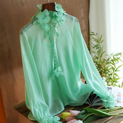 绿色系带衬衫女2024春季衬衣，设计感法式别致上衣高级感两件套