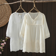 白色娃娃衫上衣2023年夏韩版宽松圆领套头蕾丝，边镂空勾花短袖衬衫