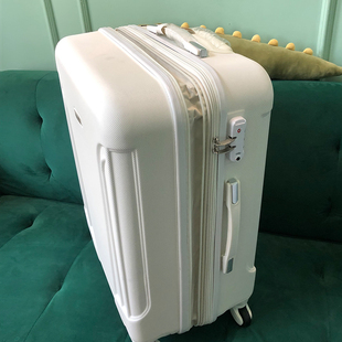 可扩展加大容量行李箱女拉杆箱男万向轮静音旅行箱学生登机箱超轻