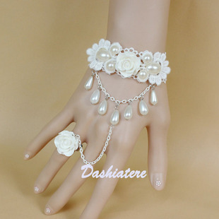 简约白色公主蕾丝手环手，链带戒指一体链少女，新娘饰品软妹萝莉腕带