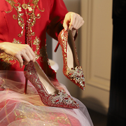 红色婚鞋女婚纱秀禾两穿新娘鞋2024年性感细跟法式水晶高跟鞋