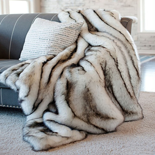 样板房毛皮毯会所卧房毛毯家居装饰毯白色仿狐狸毛搭毯样板间盖毯