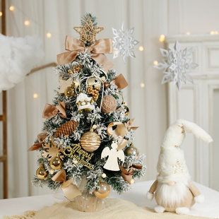 diy小圣诞树家用小型桌面摆件圣诞装饰花环ins风圣诞节礼物儿
