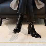 肯豆同款靴2023秋冬瘦瘦靴女粗跟金属方头黑色，高跟靴漆皮短靴