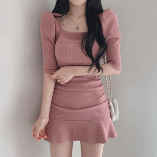 韩国chic夏季甜美气质方领露锁骨修身显瘦泡泡袖包臀短款连衣裙女