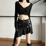 sylcue个性黑色pu皮拼接设计感半身裙，女不对称低腰性感辣妹短裙子