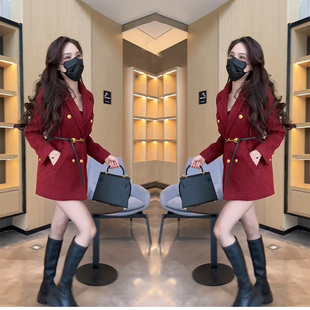红色战袍小香风中长款加厚外套2024春季时尚气质显瘦腰带女装