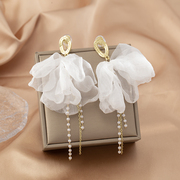时尚气质法式珍珠流苏耳环超仙白色雪纺布高级感蚊香盘无耳洞耳夹