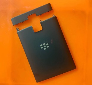 Blackberry黑莓Q30 Passport黑色电池后盖 小盖 后壳上巴外壳配件