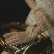 2021新娘婚纱蝴蝶结手套香槟金色网纱短款结婚拍照女手套简约