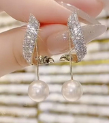 韩国东大门925银针珍珠耳环一款两带秋冬款高级感百搭显脸瘦耳饰