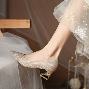婚鞋秀禾主婚纱两穿2024年新娘粗跟孕妇香槟色高跟鞋女不累脚