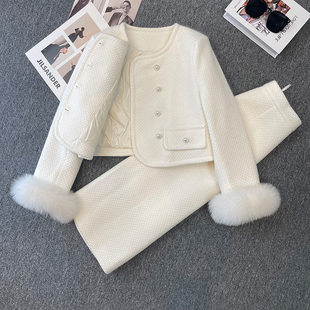 白色小香风羽绒服套装女2024冬季高端狐狸毛短外套长裙两件套
