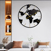 北欧现代玄关艺术家居墙挂钟铁艺，挂钟简约时尚静音地球地图挂钟表