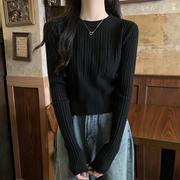 法式圆领黑色长袖毛衣衫(毛衣衫，)女秋冬高级设计感纯欲针织打底衫欧货上衣