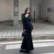 GirlsAt18黑色v领蕾丝拼接长袖连衣裙女秋冬性感修身气质鱼尾长裙